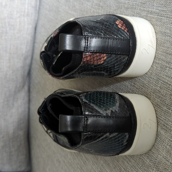 27 Edit Naturalizer Valarie Leather Snake Print Sneaker Shoes Women's Size 6.5M - Picture 7 of 16